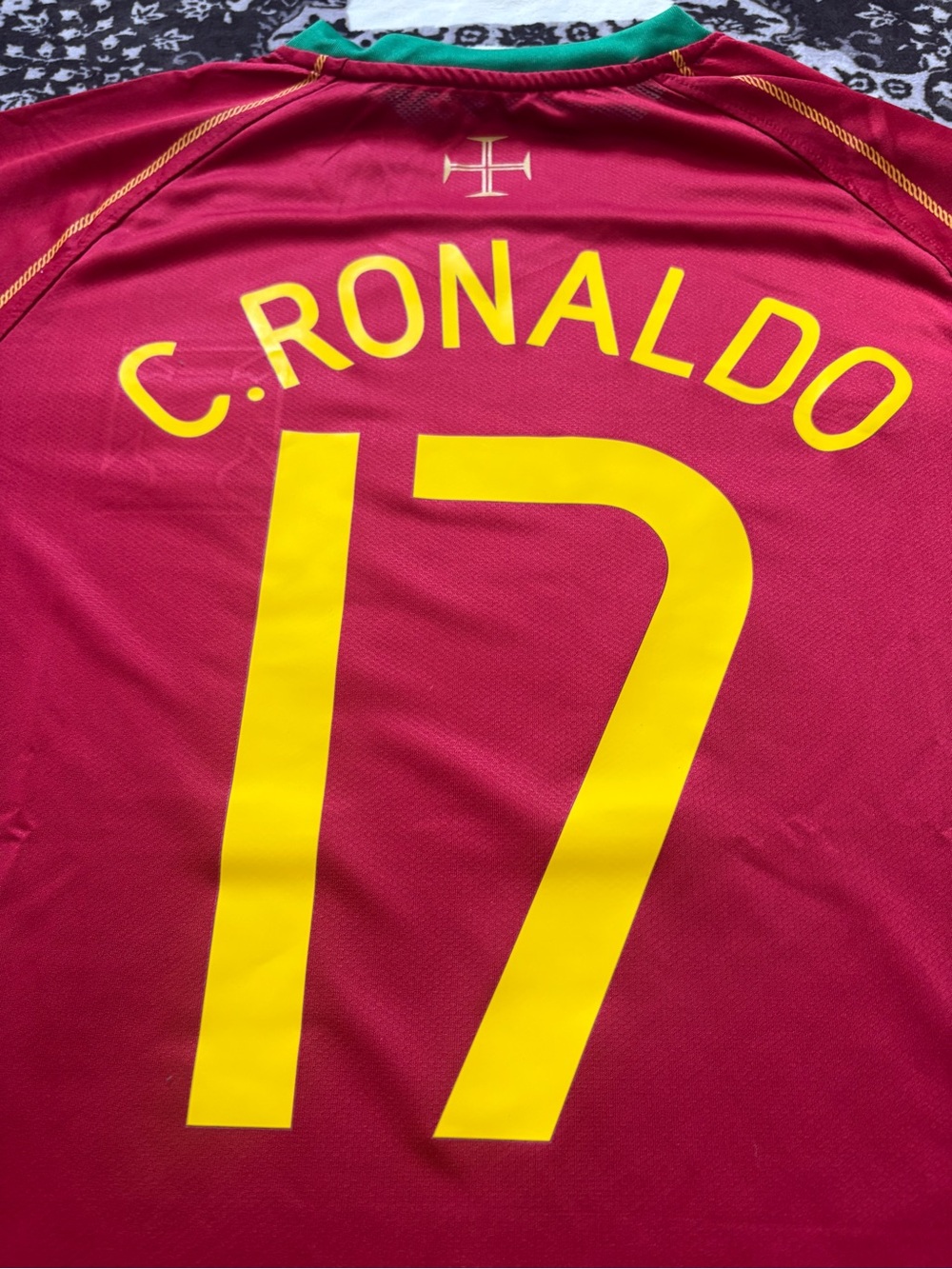 Cristiano Ronaldo Portugal 2006 World Cup Retro Home Jersey | Mens Sizes - Picture 3 of 5